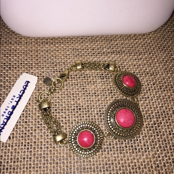 🛑 SOLD 🚨LUCKY BRAND 3 Pc Coral Gold Tone Necklace Bracelet Earrings Set $133 NWT - Picture 2 of 11